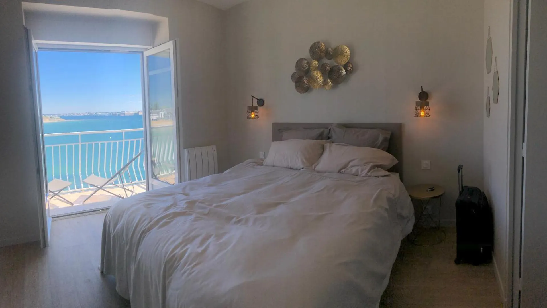 Ref 236 - Larmor-Plage Type 2 Avec 3 Balcons Pleine Vue Mer Et Au Pied Du Centre 0*,